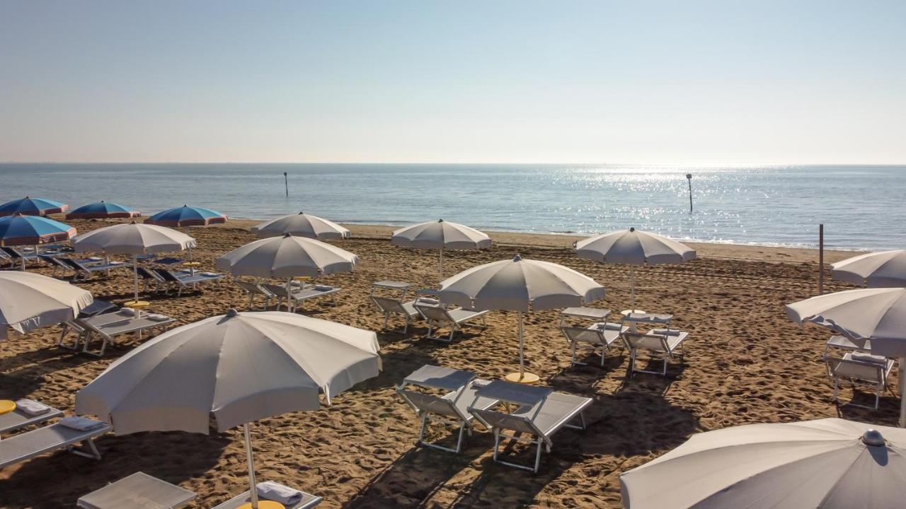 Bellini Relais (Adults Only) Hotel Lignano Sabbiadoro Exterior photo