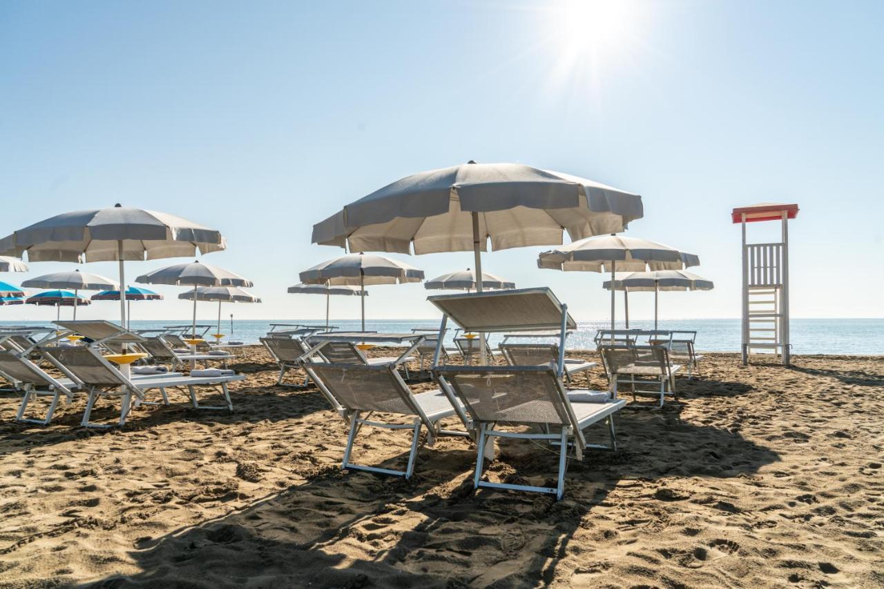 Bellini Relais (Adults Only) Hotel Lignano Sabbiadoro Exterior photo